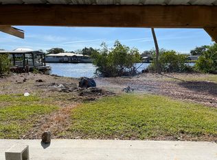 1406 Walters Point Ln, Ruskin, FL 33570