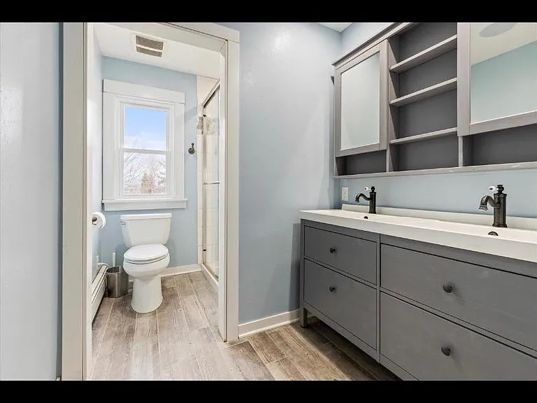 W360N6255 Brown St — Photo 10