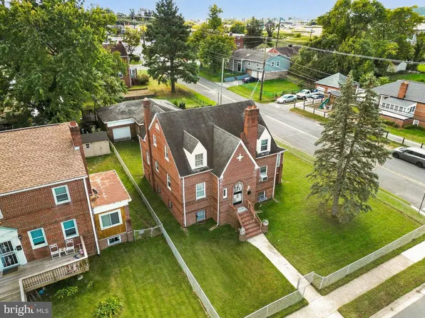 4813 Towne Park Rd, Suitland, MD 20746