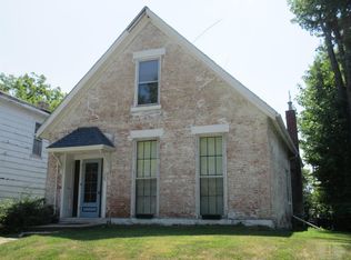 1016 Fulton St, Keokuk, IA 52632
