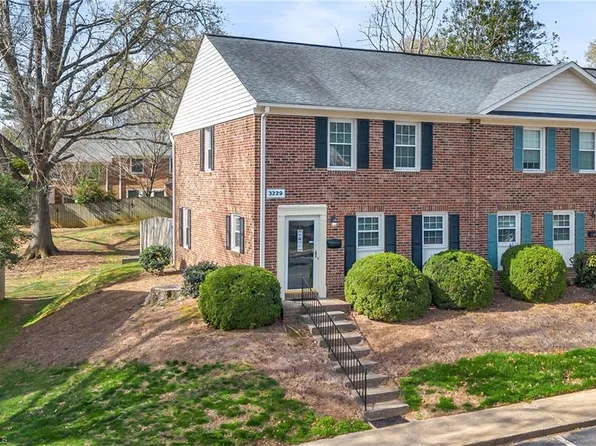 3229 Regents Park Ln Unit A, Greensboro, NC 27455