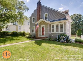 712 S Camp Meade Rd, Linthicum, MD 21090