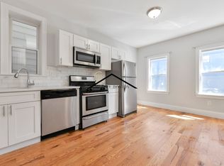 147 Paris St #2, Boston, MA 02128