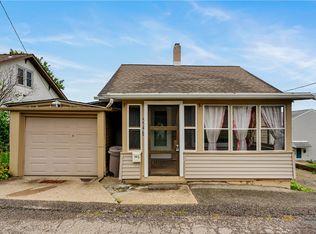 554 1/2 Summit St, New Kensington, PA 15068