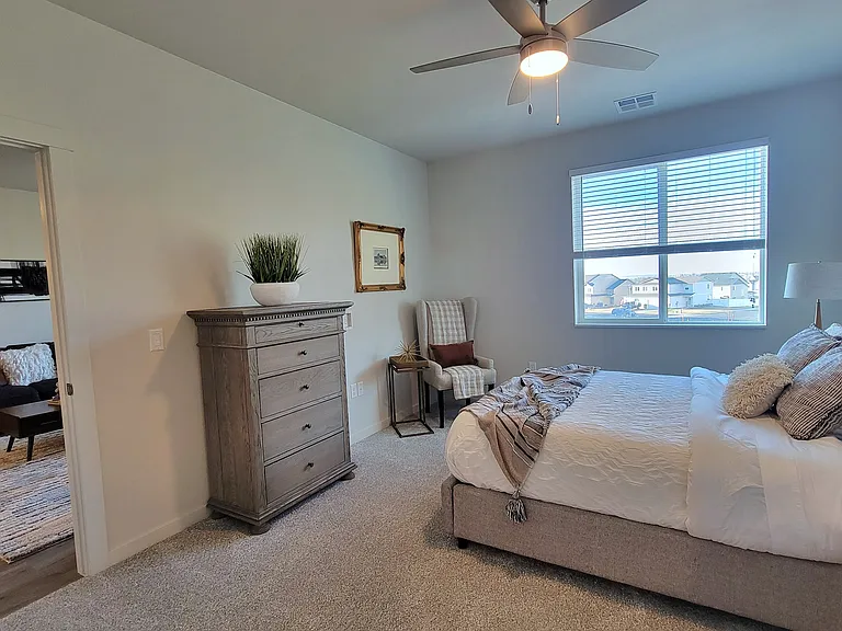 2BD CORNER