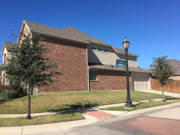 2nd image of 6833 Swallow Ln