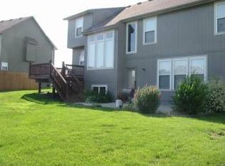 929 Hedge Apple Pl, Raymore, MO 64083