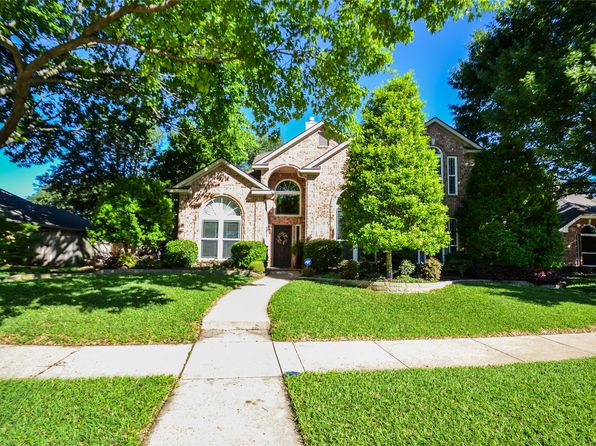 321 Fairway Meadows Dr, Garland, TX 75044