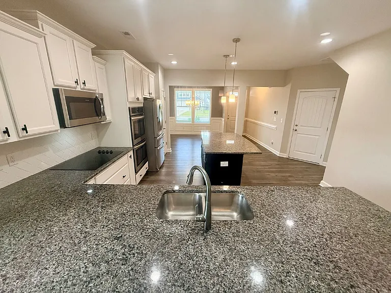 1744 Stackhouse Dr — Photo 9