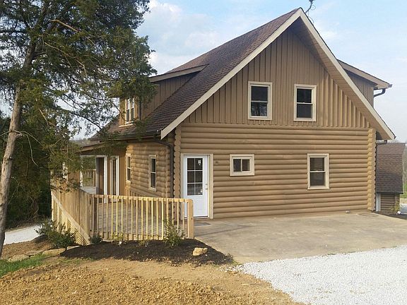 2nd image of 9349 Alexandria Pike