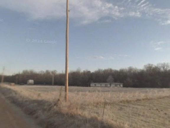 4th image of 739 Calico Rd