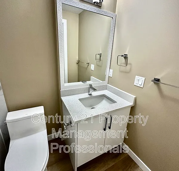 29th Ave NW #19135 — Photo 4