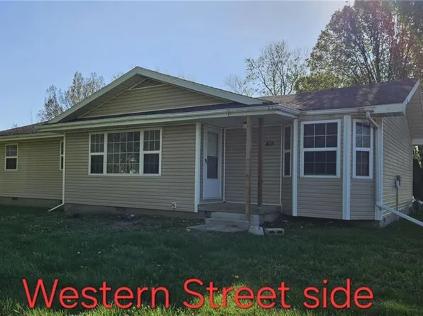 415 N Western Ave, Girard, KS 66743