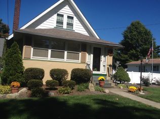 196 Grove Dr, Cortland, OH 44410