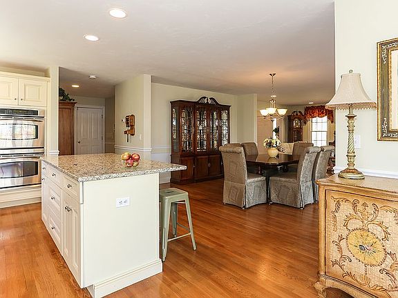 Hall to Laundry-Garage-MB
