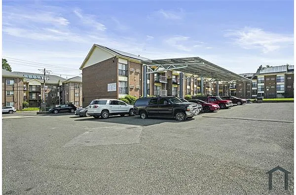 Building Photo - 5311 E St SE