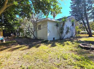 1614 Drew St, Clearwater, FL 33755