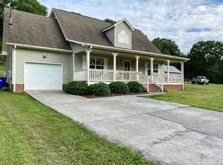 375 Casteel Rd SE, Cleveland, TN 37323