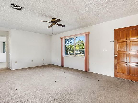 2nd image of 6208 Tanager St