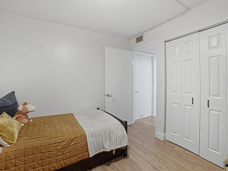 9412 S Belfort Cir #115 — Photo 14
