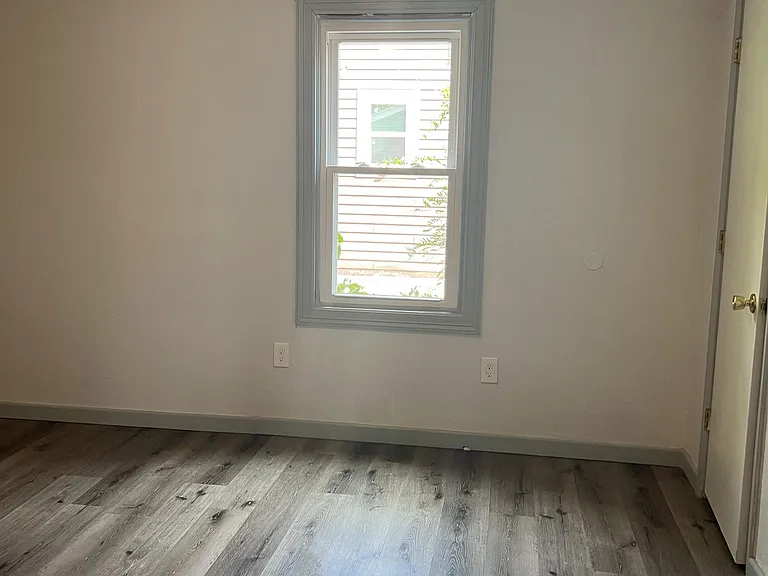 315 W Lilac Ln — Photo 12