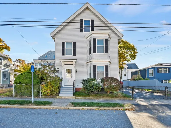 69 Glenwood St, Lynn, MA 01902