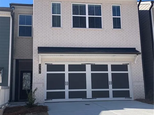 5247 Canberra Dr #60, Flowery Branch, GA 30542