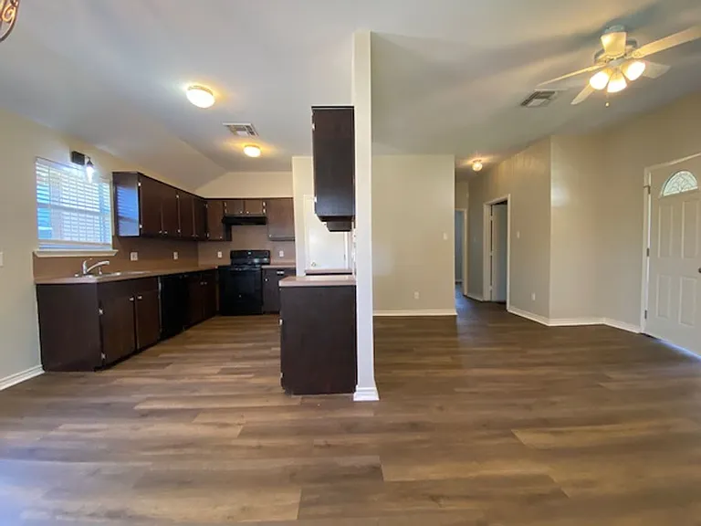 13205 Seadog Cir — Photo 9