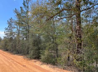 12 Squirrel Haven Rd, Defuniak Springs, FL 32435