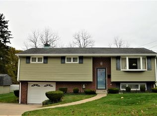 1718 Sylvan Ave, Natrona Heights, PA 15065