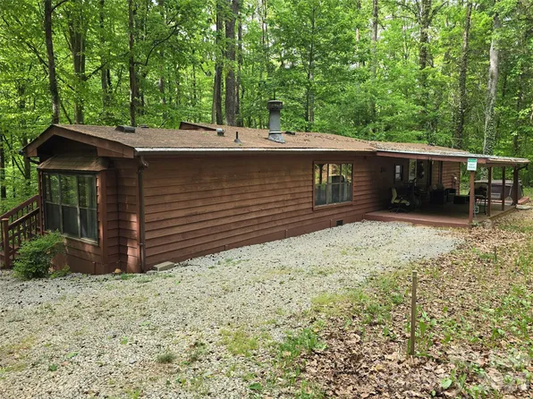 162 Pineridge Dr, Mooresville, NC 28115