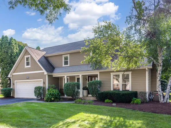 841 Buttonwood Cir, Naperville, IL 60540