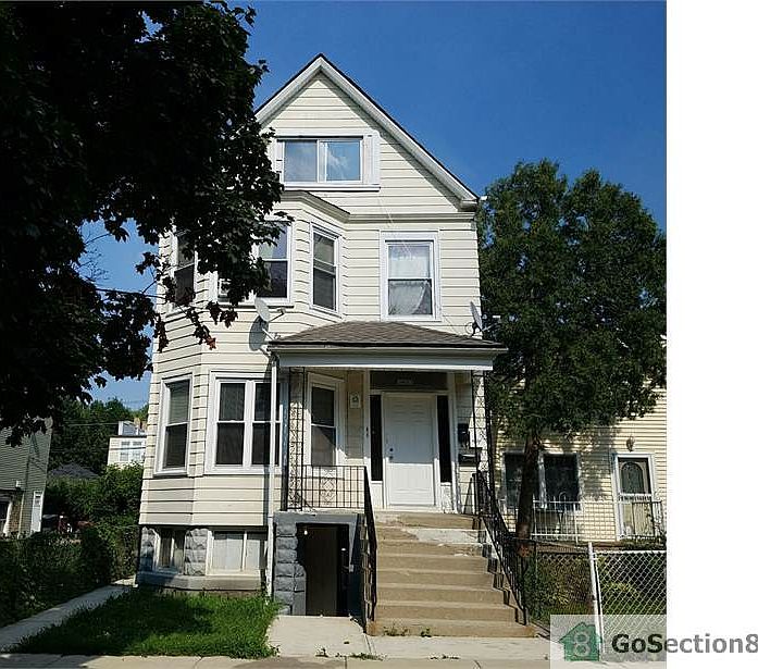 1st image of 3453 N Lowell Ave #0