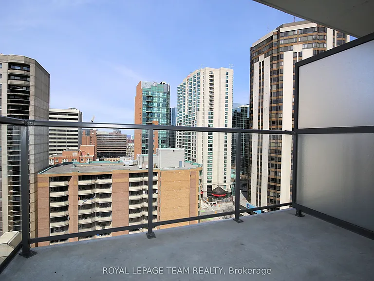 224 Lyon St N #1313 — Photo 18