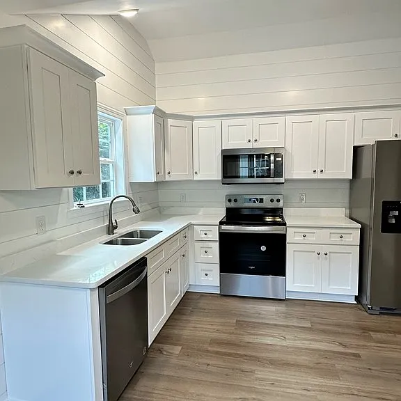 1608 River Rd NE — Photo 11