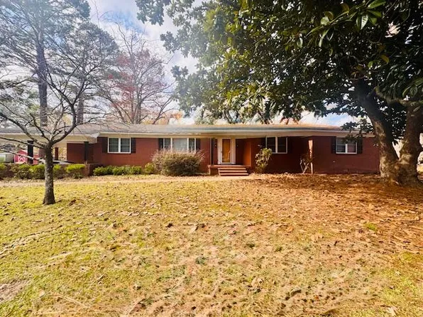 61 N Allen St, Eupora, MS 39744