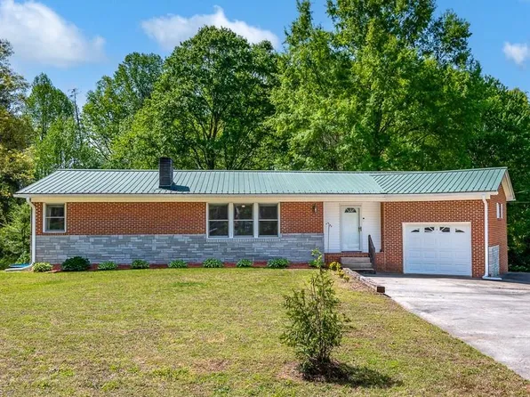 2299 Becky Hill Rd, Lexington, NC 27295