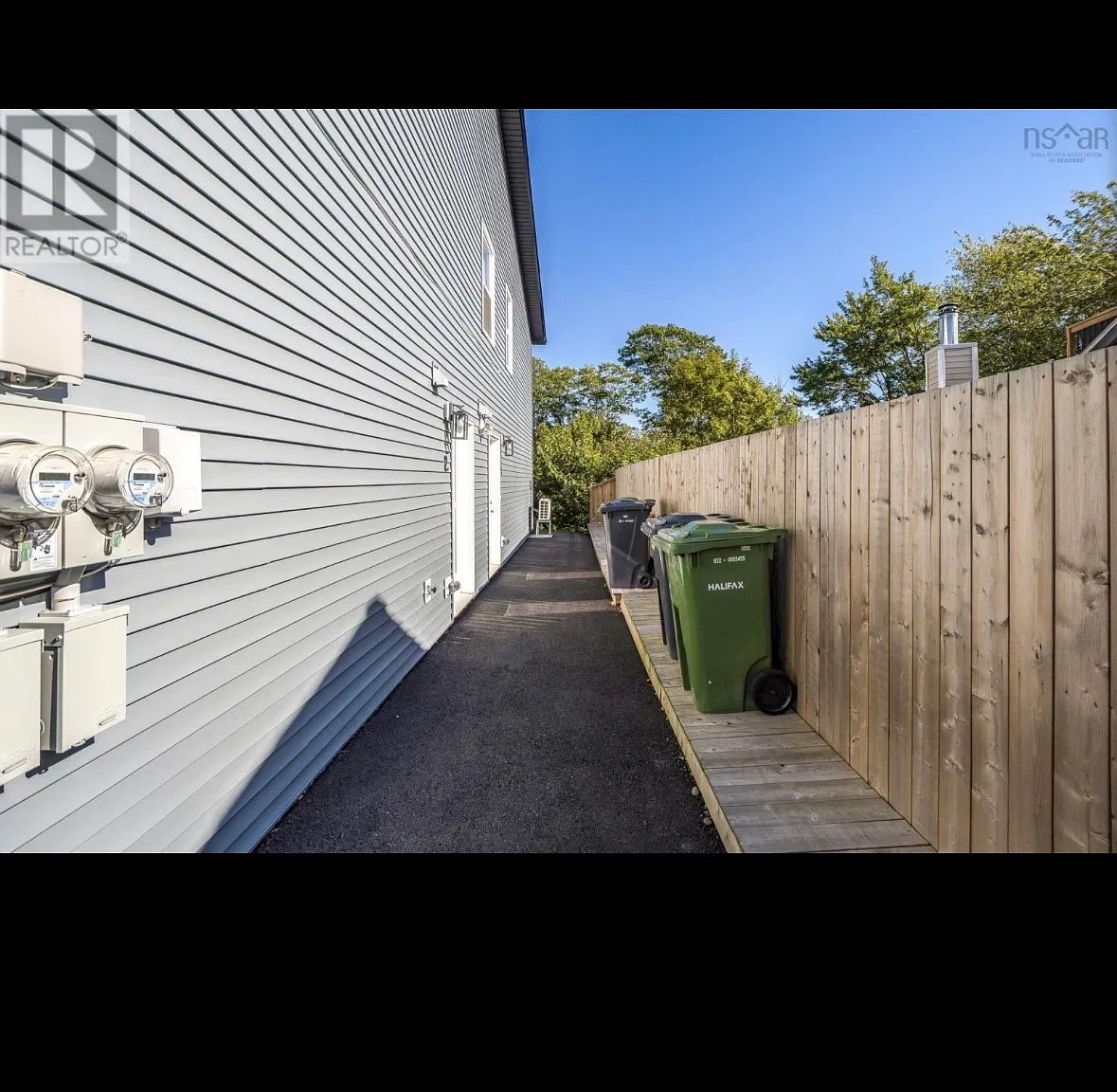2 bed, $2,100 — Photo 1