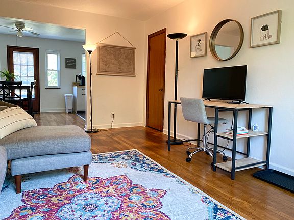 3rd image of 3512 Hazelwood Ave APT 4