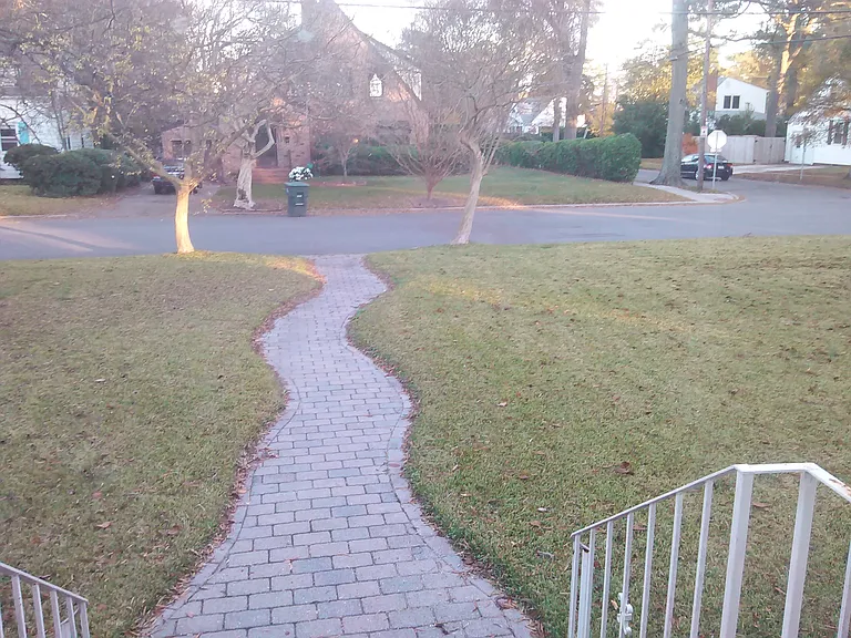 Powhatan Ave — Photo 8
