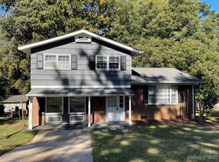 1621 Rolling Meadow Ln, Gastonia, NC 28054