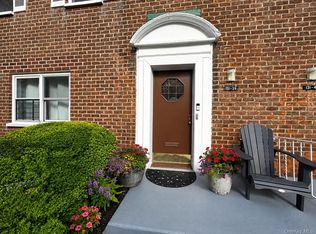 131-39 234th St #LL, Rosedale, NY 11422