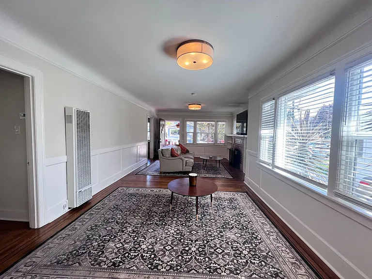 2355 Cherry St — Photo 57