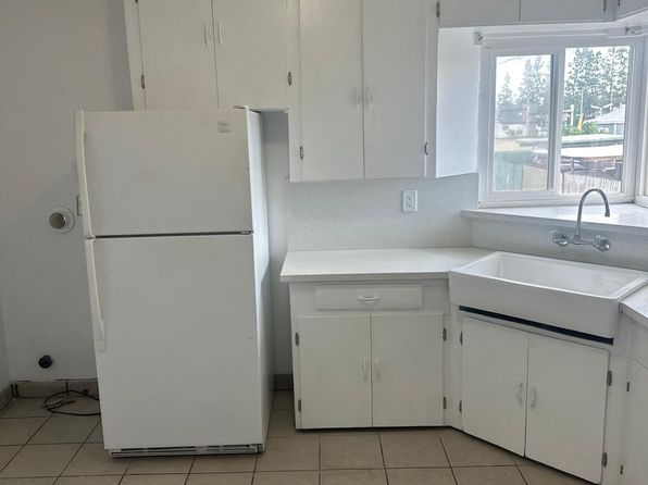 124 N 3rd St APT B