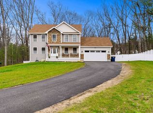 11-11A Springview Ter, Plaistow, NH 03865