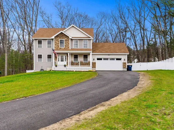 11-11A Springview Ter, Plaistow, NH 03865