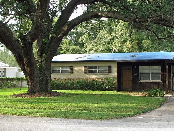 2nd image of 1904 E Carol Dr