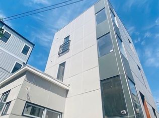 241 W 3rd St #11659657, Boston, MA 02127