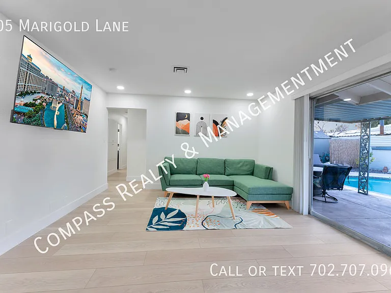 105 Marigold Ln — Photo 12
