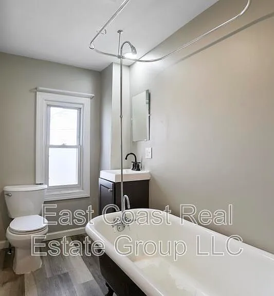 812 Dale St — Photo 11